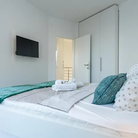 Apartments Tomana Novalja Room photo