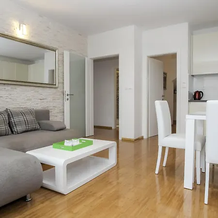 Apartments Tomana Novalja Room photo