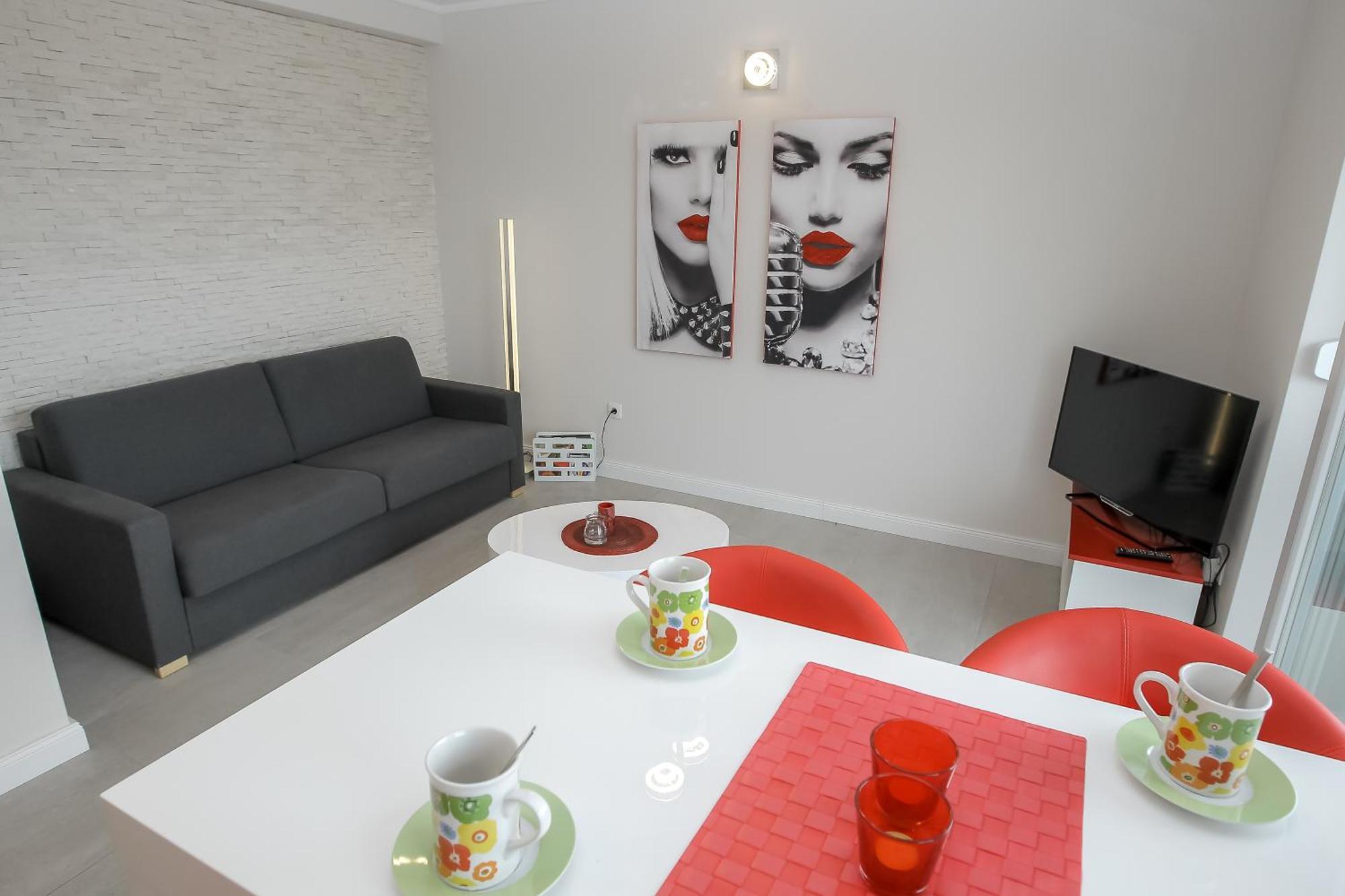 Apartment Tomana *